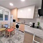 Coqueto Piso 2 Hab Zona Hospital Central-Ov5099